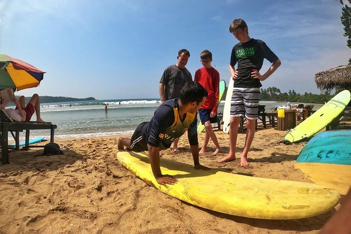 Surfing Lessons at Unawatuna - Photo 1 of 11